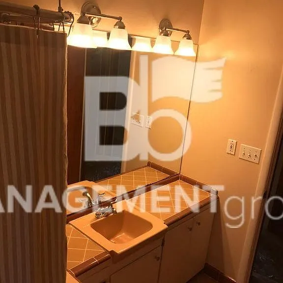 5442 NE 38th Ave — Photo 13