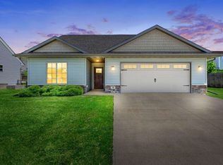 558 Doe Ave, Tiffin, IA 52340