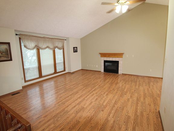 2nd image of 522 W Teal Ave