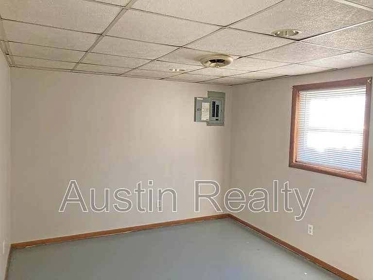1051 Woodland Trails Dr — Photo 7