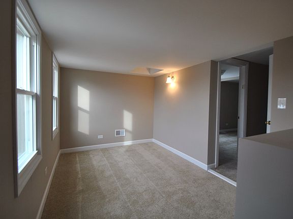 5th image of 3766 N Osceola Ave
