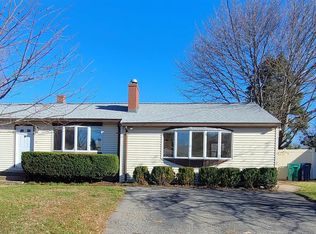 11 Carlson Rd, Hampton, NH 03842