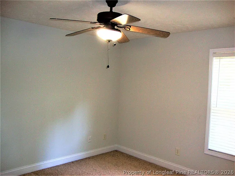 1607 Silver Ridge Ct — Photo 14