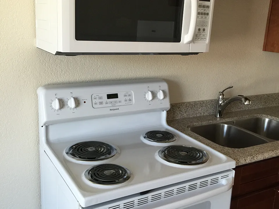 New built in microwave and self cleaning oven