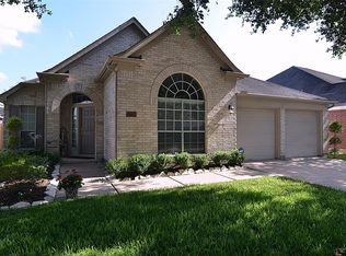 17219 Eden Falls Ct, Houston, TX 77095