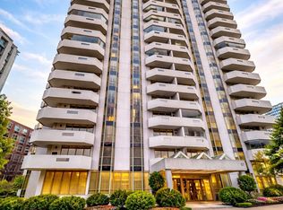 67 Caroline St S #12E, Hamilton, ON