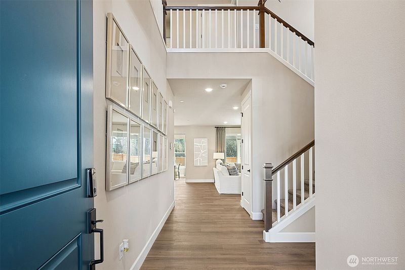 3rd image of 13906 207th Avenue E #1385