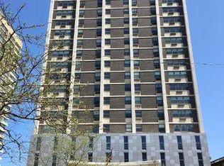 6145 N Sheridan Rd APT 23D, Chicago, IL 60660