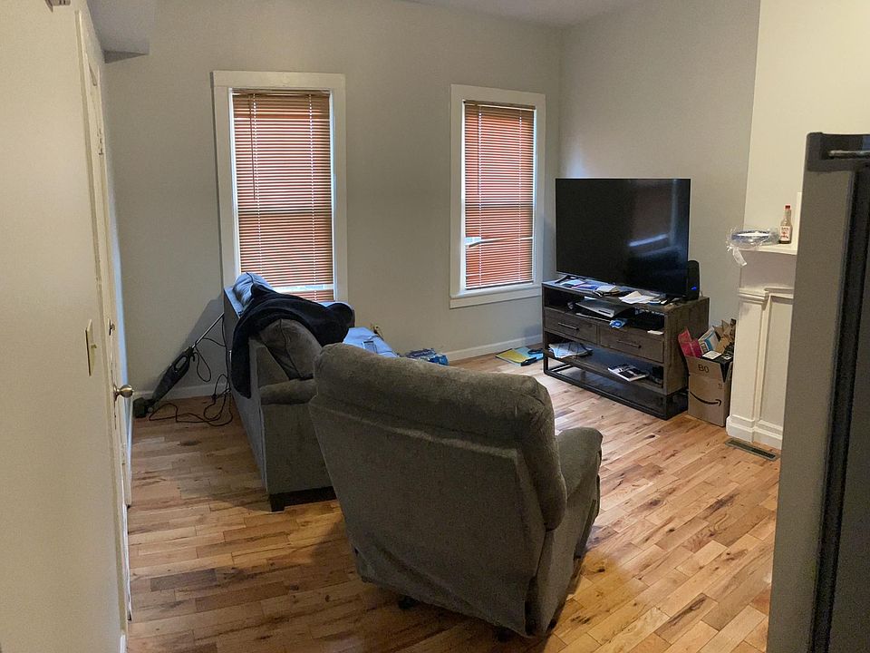 1st image of 11 Dana Ave APT 1