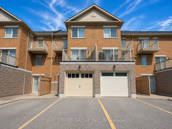 3975 Eglinton Ave W #13, Mississauga, ON L5M 0E7