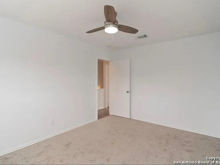 9718 Astin Pl — Photo 16
