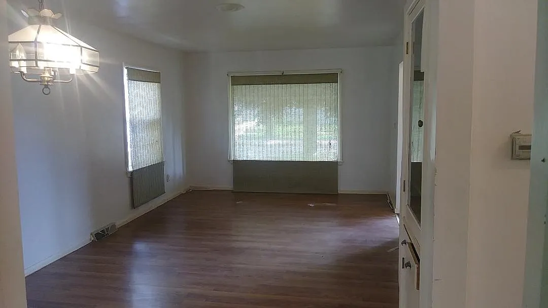 3 bed, 1500 sqft, $1,875 — Photo 1