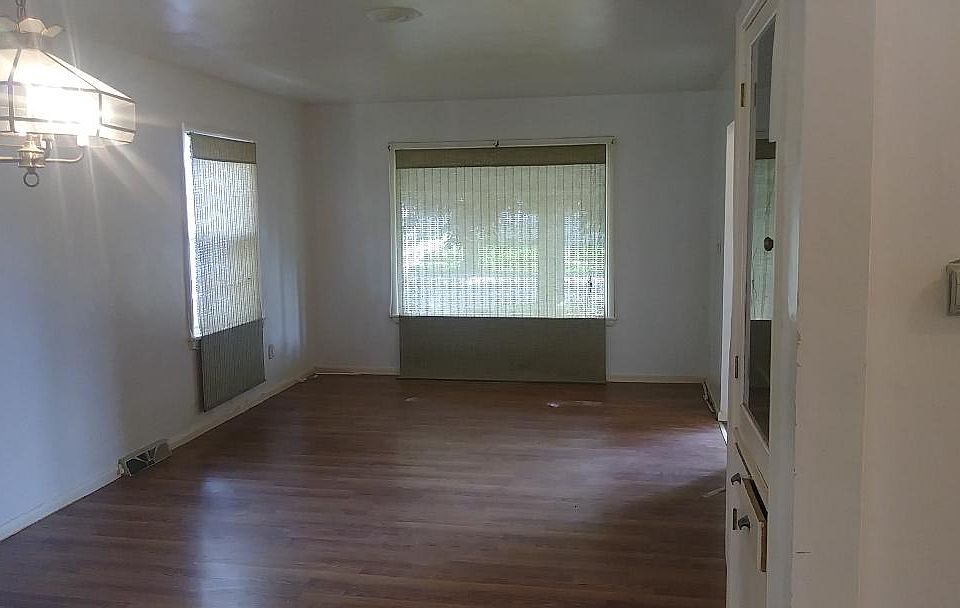 1st image of 4343 N 16th St