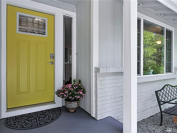4th image of 13425 94th Ave NW