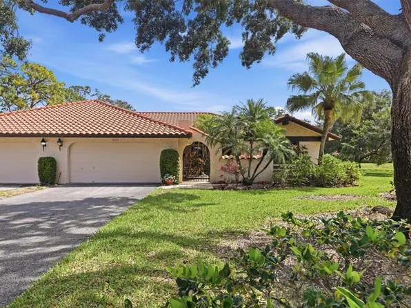 5451 GOLF POINTE DRIVE #V-225, SARASOTA, FL 34243