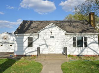 1518 Desota St, Ellsworth, IA 50075