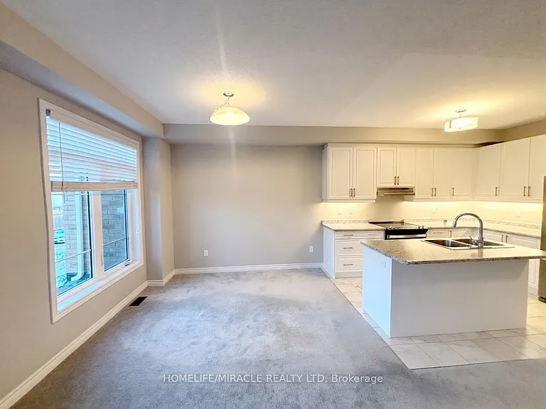 113 Hartley Ave #32 — Photo 8
