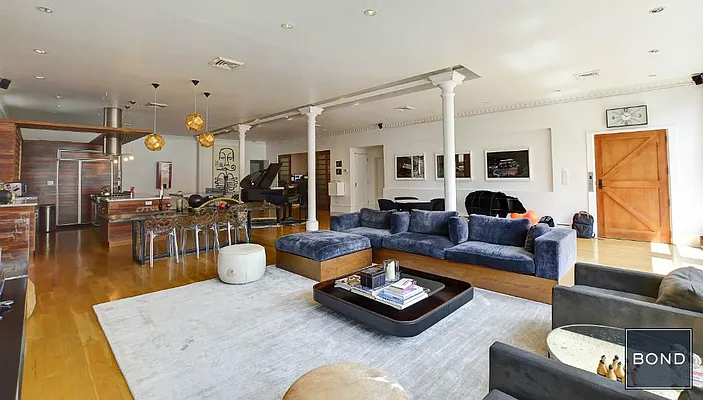 Rented by Bond New York | media 23