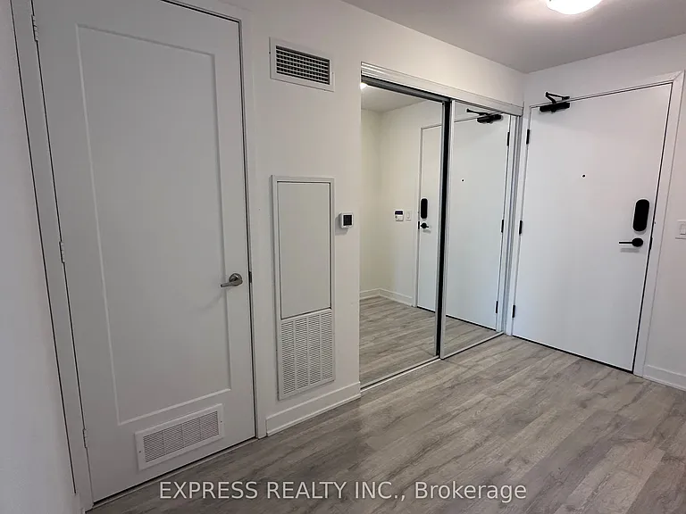 121 Lower Sherbourne St #1648 — Photo 17