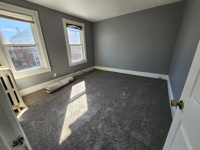 41 Glen Ave #2 — Photo 6