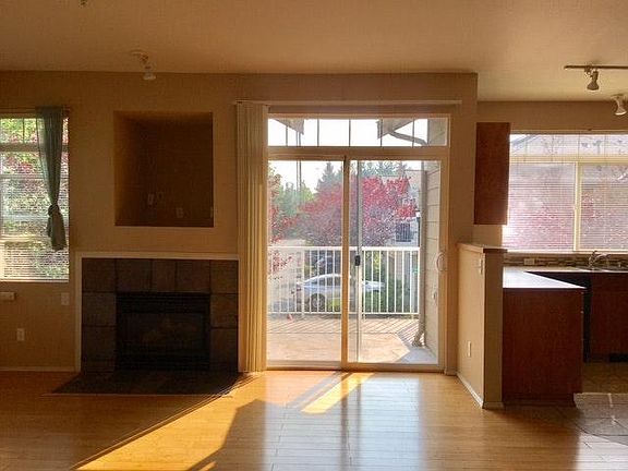 4th image of 1211 227th Ln SE