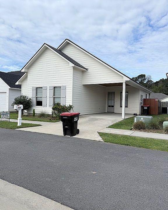1st image of 118 Santa Marta Dr