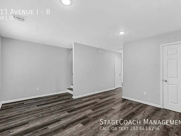 513 Avenue I #B — Photo 4