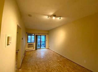 85-15 60th Rd #3C, Middle Village, NY 11379