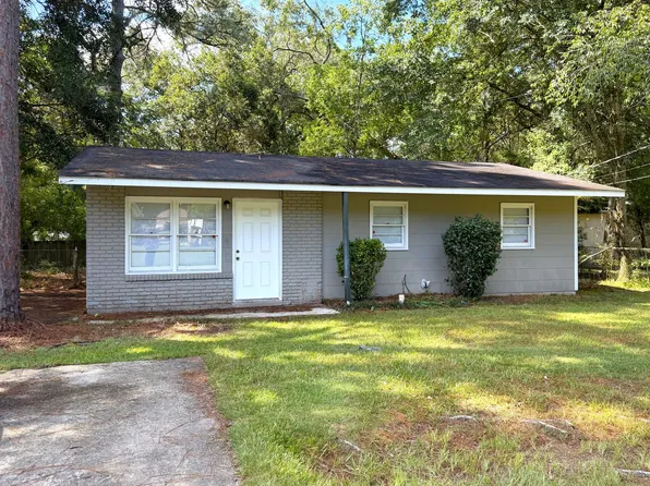 6855 Victor Rd, Mobile, AL 36608
