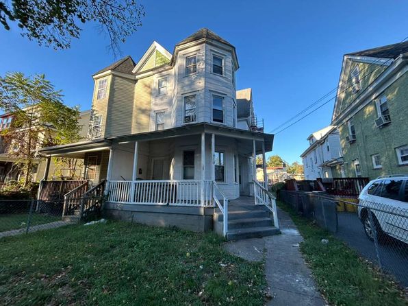 810 Carteret Ave #1
