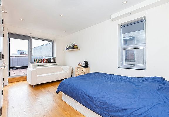 5th image of 636 E 11th St Ph C