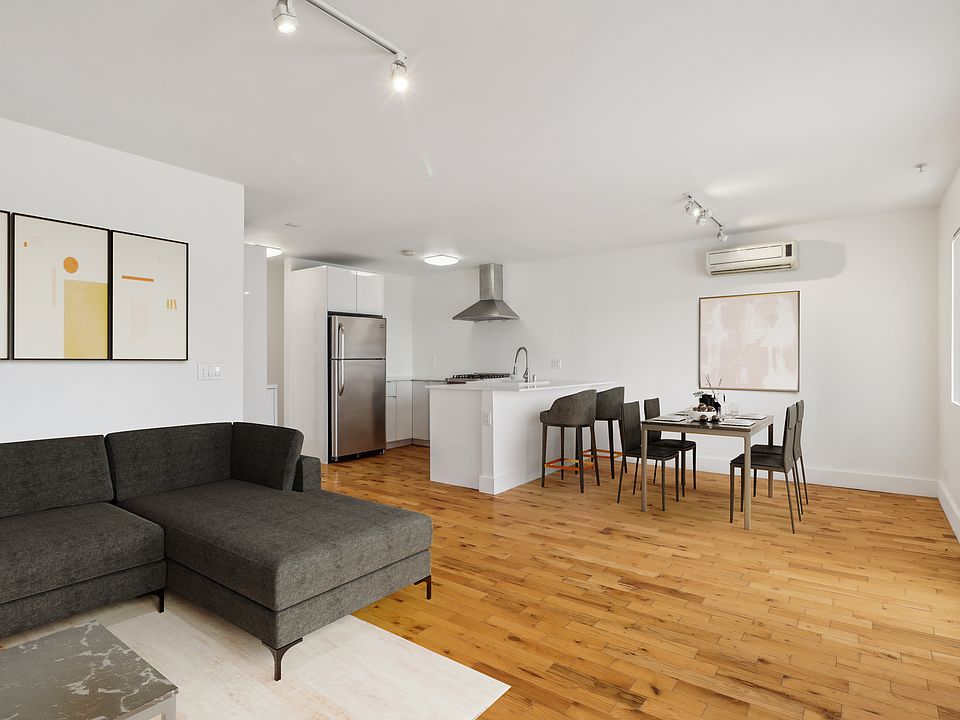 1st image of 226 N Avenue 57 #302