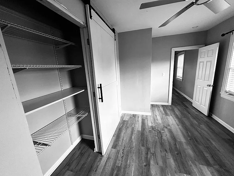 6 S Monterey Ave #2E — Photo 13