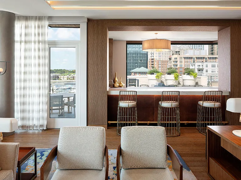 Liberty Harbor East — Photo 19