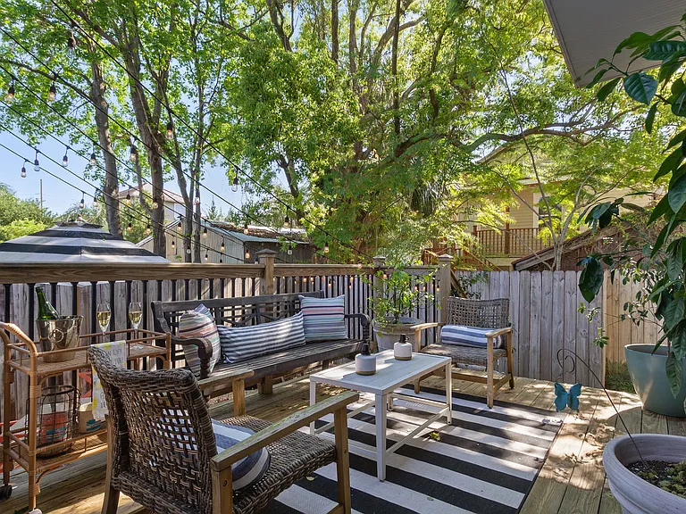 5527 Willow St — Photo 26
