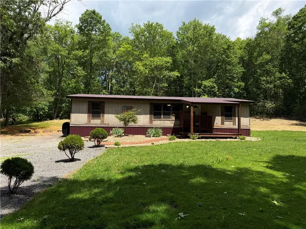 934 W Sunbury Rd, West Sunbury, PA 16061