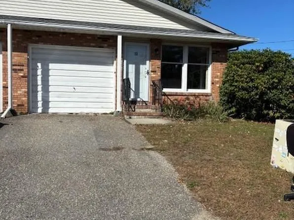 10 Acorn Rd, Manahawkin, NJ 08050