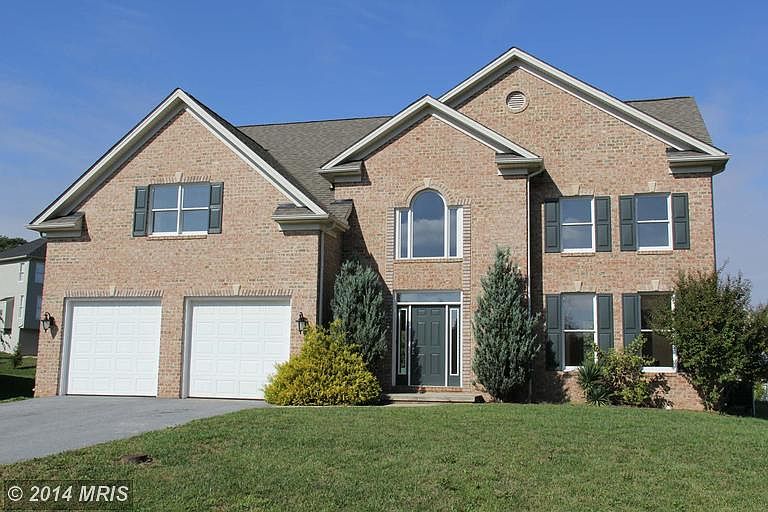 1st image of 20528 Woodbridge Dr