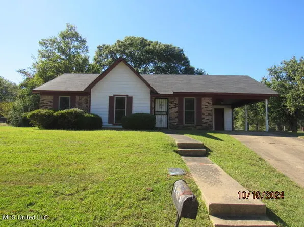 2413 Wynndyke Cir, Jackson, MS 39209