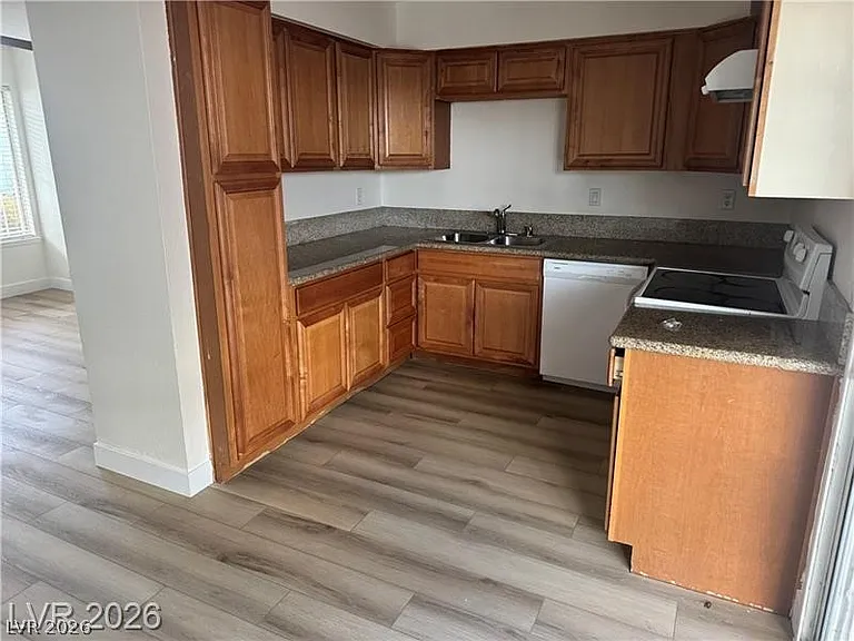119 E Van Wagenen St — Photo 6