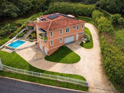 2 Caguax, Carolina, PR, 00987