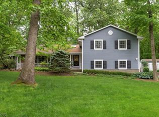 506 Whiton Rd, Neshanic Station, NJ 08853