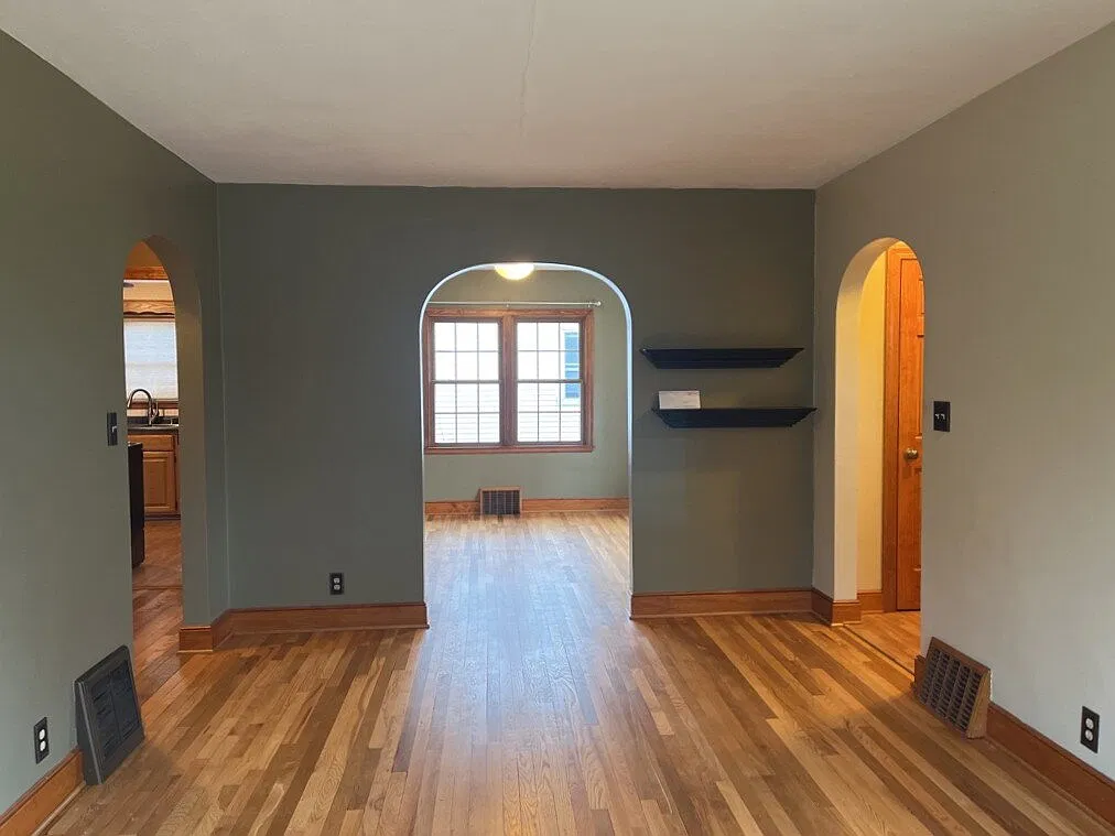 3 bed, 1.5 bath, 1488 sqft, $1,695 — Photo 4