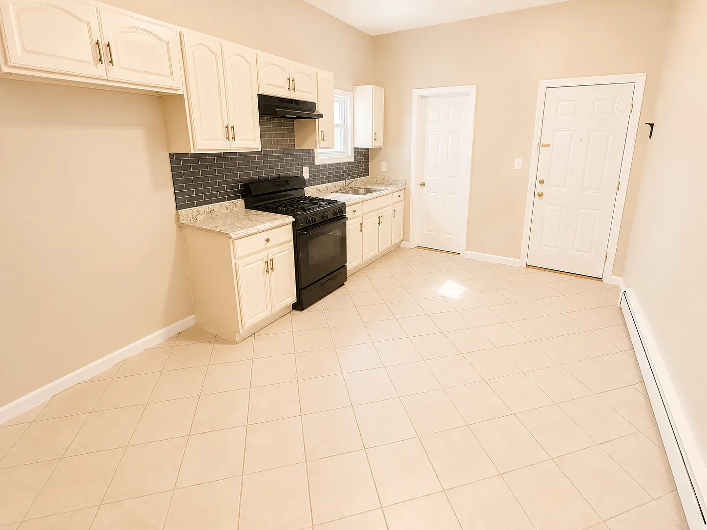 2 bed, 1000 sqft, $1,795 — Photo 2