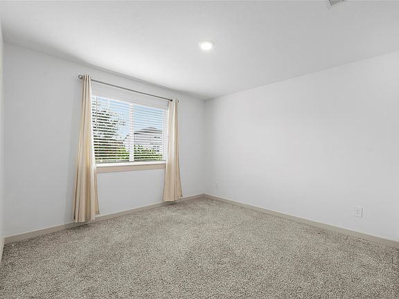 3rd image of 28955 Yachting Point Ln