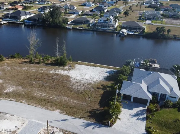 3506 NW 23rd St, Cape Coral, FL 33993