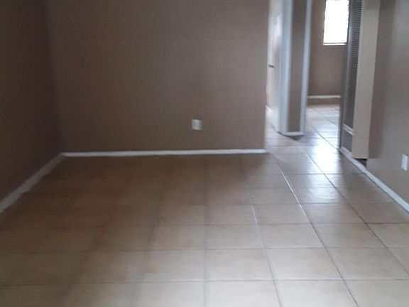 4th image of 2602 E Monte Cristo Ave APT 1
