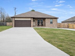 606 Macy Ln, Beebe, AR 72012