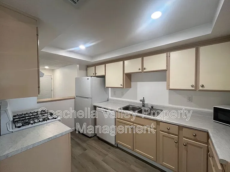 66435 5th St #A — Photo 11