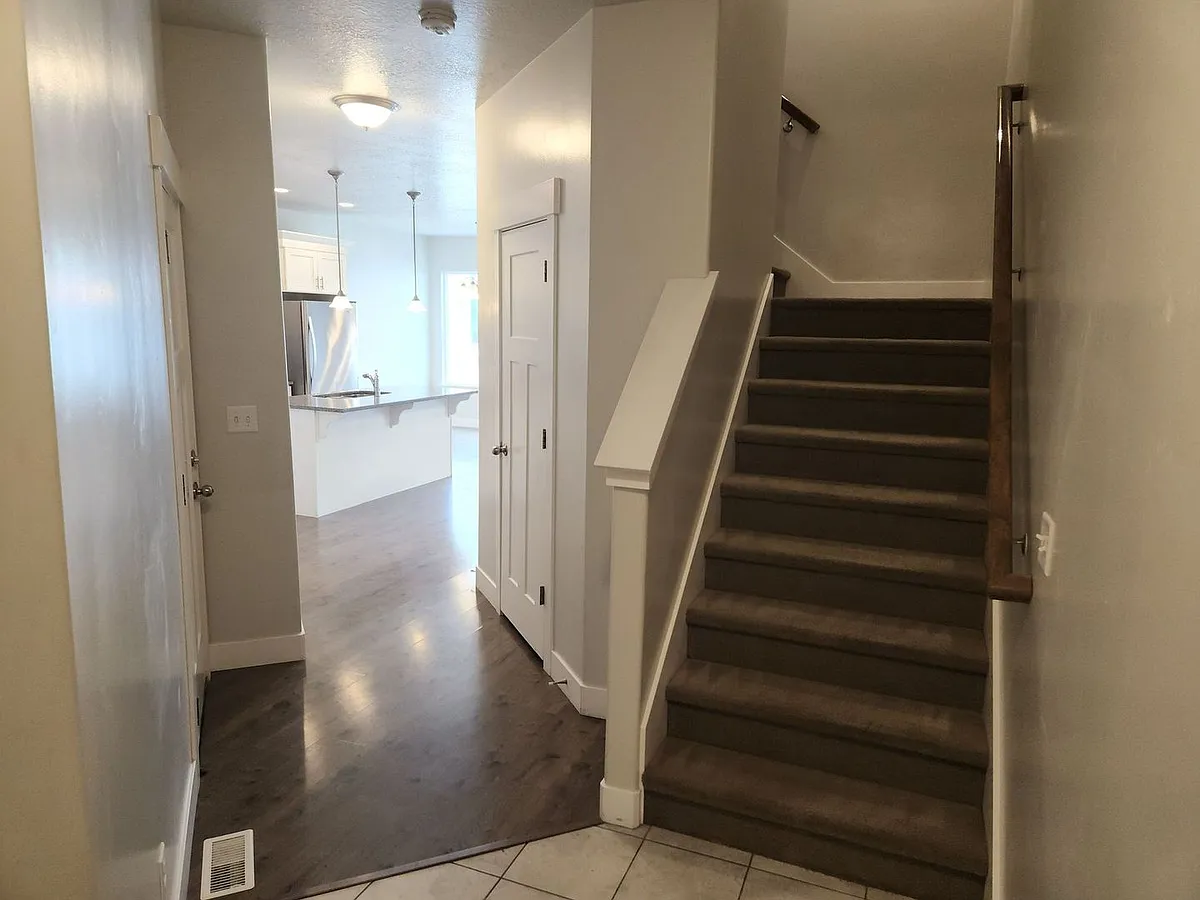 Building Photo - 1726 W 3830 N